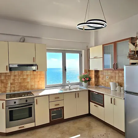 Apartment In Durres Near Sandy Beach