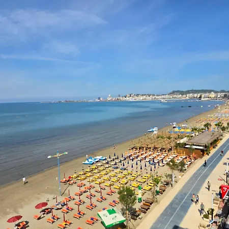 Apartment In Durres Near Sandy Beach *