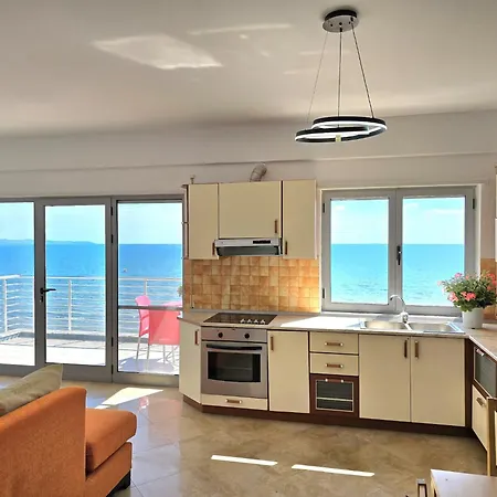 Apartment Apartment In Durres Near Sandy Beach Durres