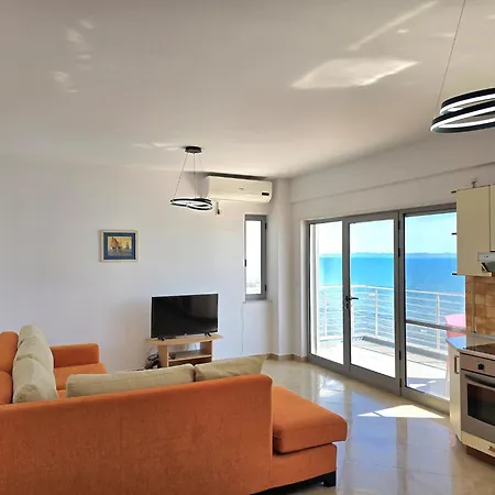 Apartment In Durres Near Sandy Beach Durrës
