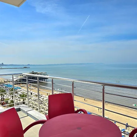 Apartment In Durres Near Sandy Beach 아파트 *